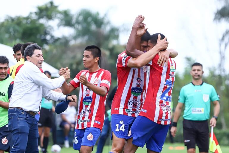 Pastoreo derrotó a Independiente CG