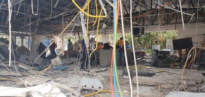 Destrozos por el atraco a la sucursal del banco Itaú en Katuete, Canindeyú.