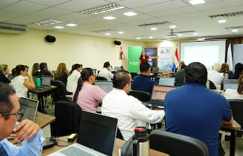 La Contraloría fortalece capacidades analíticas con el respaldo de Itaipú y del PTI-PY, informó.