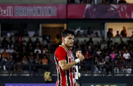 Damián Josué Bobadilla (24 años), luego de su anotación en la victoria del São Paulo sobre Bragantino 2-1, por el estadual Paulista.
