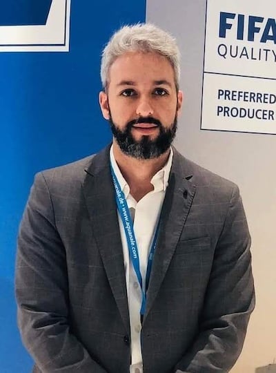 Luis Fernando Vidal Haitter (35 años), tesorero de Recoleta, que brinda un importante beneficio a los seguidores como recompensa a la fidelidad.