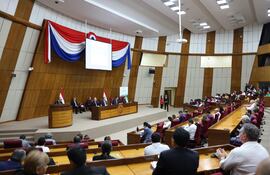 El Senado aprobaría este miércoles el proyecto de ley de la carrera civil.