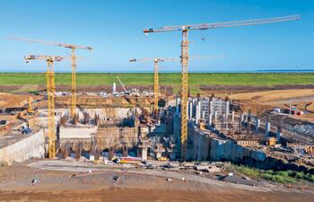 Vista aérea de la obra del brazo Aña Cua.