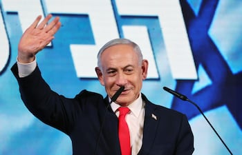 El primer ministro israelí y candidato por el Likud, Benjamín Netanyahu, pidió en la madrugada de este miércoles esperar a los resultados definitivos de las elecciones en Israel