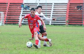 Juventud de Loma Pytã goleó 3-0 al Gral. Díaz, que sigue en la retaguardia del lote de la Primera C.