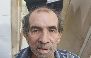 Buscan a familiares de un hombre internado en el Hospital Regional de Mariano Roque Alonso