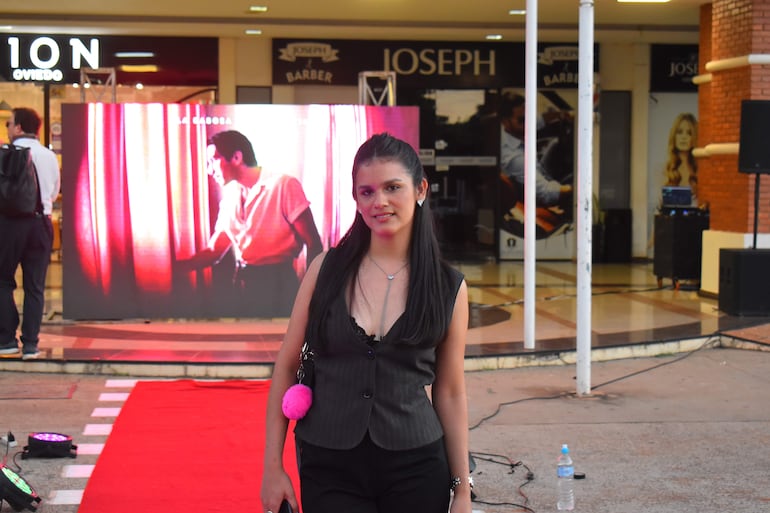 Película Narciso en Coronel Oviedo