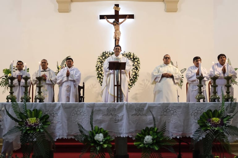 En Pascua, llaman a invertir en la “cuenta segura” de Dios con caridad y perdón.