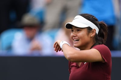 Raducanu sufrió un contratiempo en su preparación para Wimbledon tras caer eliminada este miércoles contra la joven australiana Maya Joint.