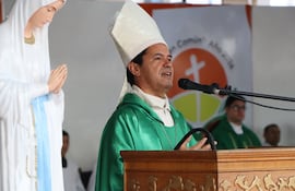 Monseñor Amancio Benítez estuvo a cargo de la misa central en Caacupé.