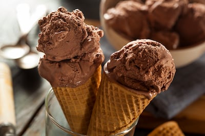 Helado de chocolate.