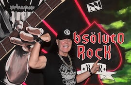 Dave Evans ofreció una conferencia de prensa el pasado jueves en Absoluto Rock de cara a su show de esta noche.