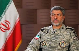 "Hemos interrumpido nuestras operaciones", afirmó el portavoz militar iraní Mohamad Akraminia.