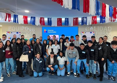 Estudiantes del Nacional Virgen de la Candelaria, en Personal.