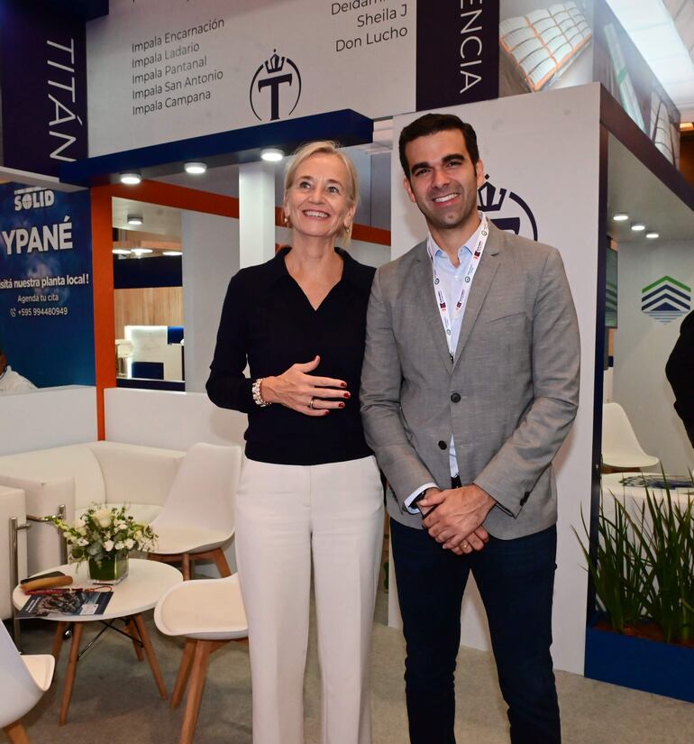 Thecla Bodewes y Flavio Gil. 