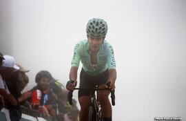 Agua Marina Espínola (31 de marzo de 1996) es la mejor paraguaya en el ciclismo de élite mundial.