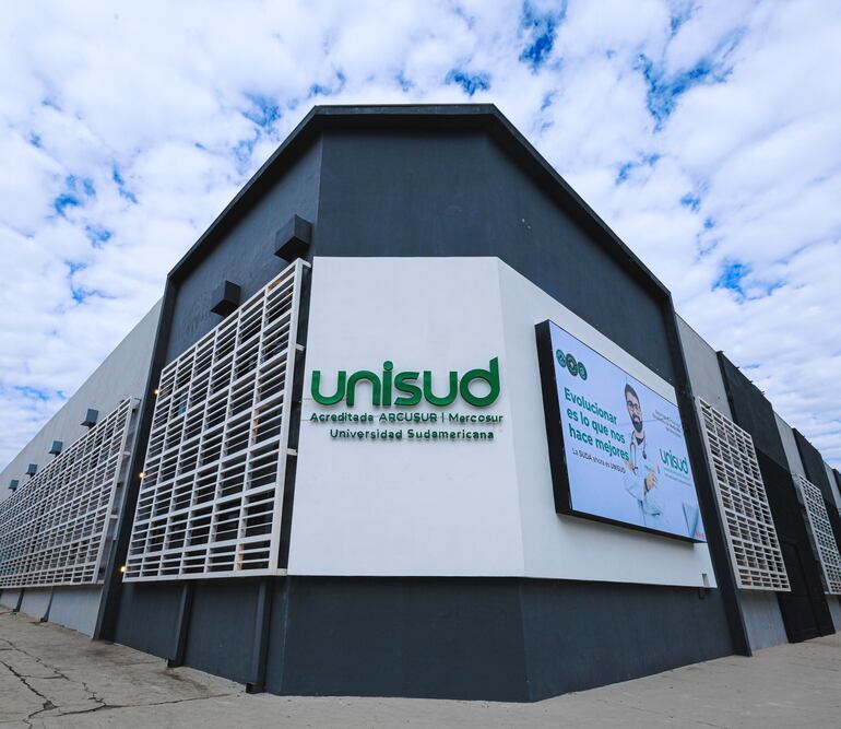 La Universidad Sudamericana invierte en infraestructura avanzada para formar médicos preparados y sensibles.