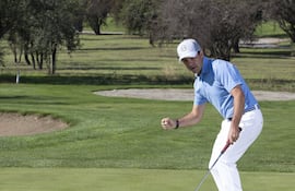 Felipe Aguilar, golfista profesional chileno.