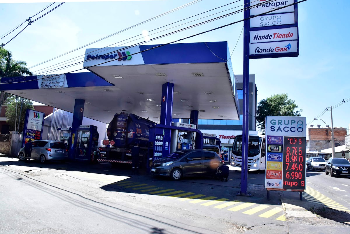 Petropar: mantener precio del diesel está difícil, según el presidente de la estatal Petropar: mantener precio del diesel está difícil, según el presidente de la estatal