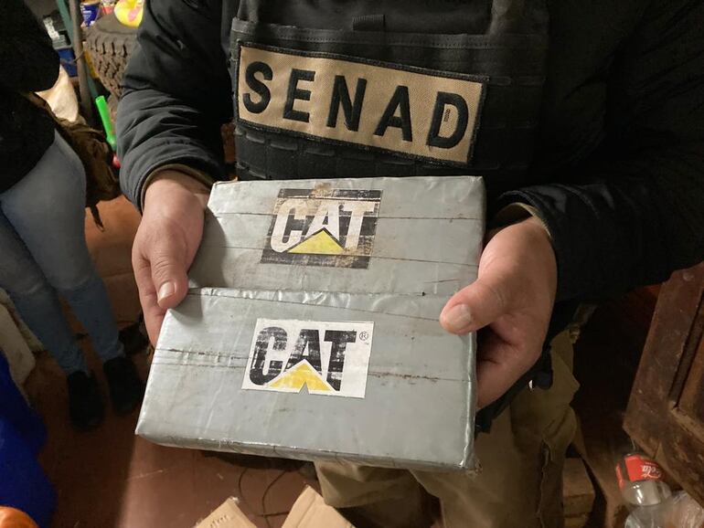 La droga estaba siendo acopiada para su envío a la Argentina. Cada lote tiene una identificación acordada entre proveedor y acopiador.