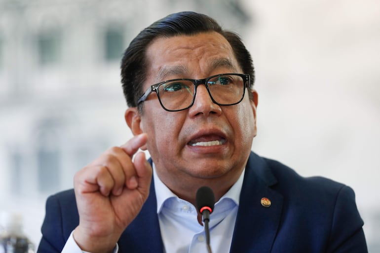  El ministro de Desarrollo Social, Tadeo Rojas. Foto EFE/ Juan Pablo Pino.
