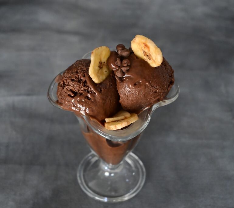 Helado de cacao.