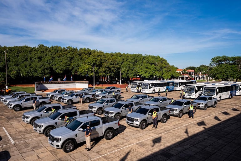 Radares, cámaras corporales y camionetas: conozca todo lo donado por Itaipú a la Policía