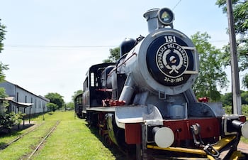 El ferrocarril dejó de operar en el país hace 22 años, pero Fepasa sigue como empresa pública y no puede reactivar el tren.