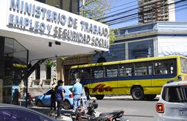 Mañana, a las 11.00, continúa la reunión tripartita en el Ministerio de Trabajo.