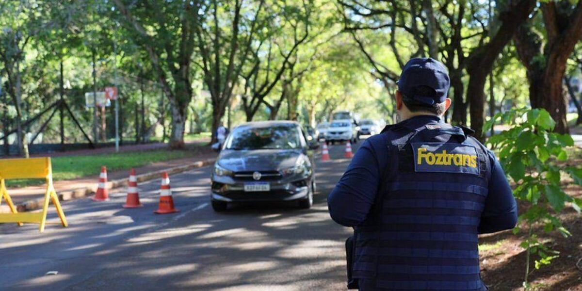 ¿Viaja a Brasil? Foz inicia controles a vehículos paraguayos con multas pendientes