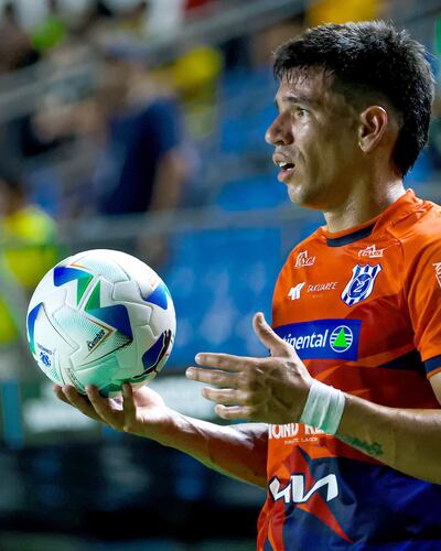 César Manuel Castro Samaniego (31 años), experimentado defensor del 2 de Mayo de Pedro Juan Caballero.