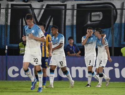 Racing Club derrotó a Luqueño en el Defensores