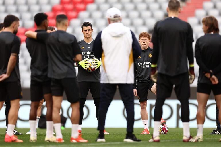 /pf/resources/images/abc-placeholder.png?d=2393