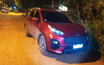 La camioneta robada del prestamista fue abandonada en otro barrio. Tras la recuperación el rodado fue entregado al dueño sin orden fiscal. El asalto no fue comunicado a la Fiscalía.