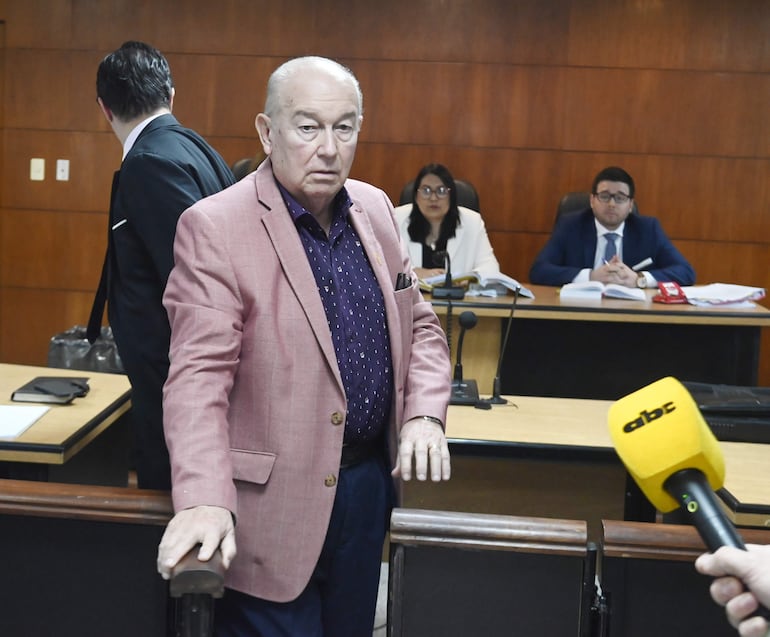 Ratifican que el IPS debe implantar válvula aórtica a exministro de la Corte condenado por coima Ratifican que el IPS debe implantar válvula aórtica a exministro de la Corte condenado por coima