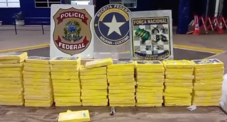 La cocaína era llevada en compartimientos ocultos de una camioneta guiada por un paraguayo.