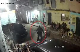 Sicario intenta matar a una mujer en la Chacarita: todo quedó registrado en video