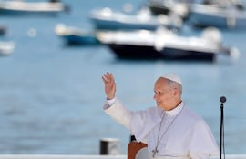El papa León XIV inicia su visita oficial a Gran Canarias, con una misa en el puerto de Arguineguin.