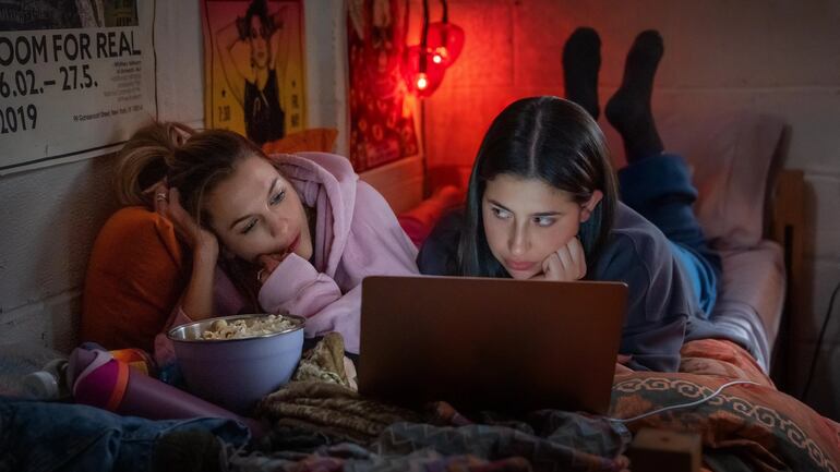 Compañeras de cuarto película