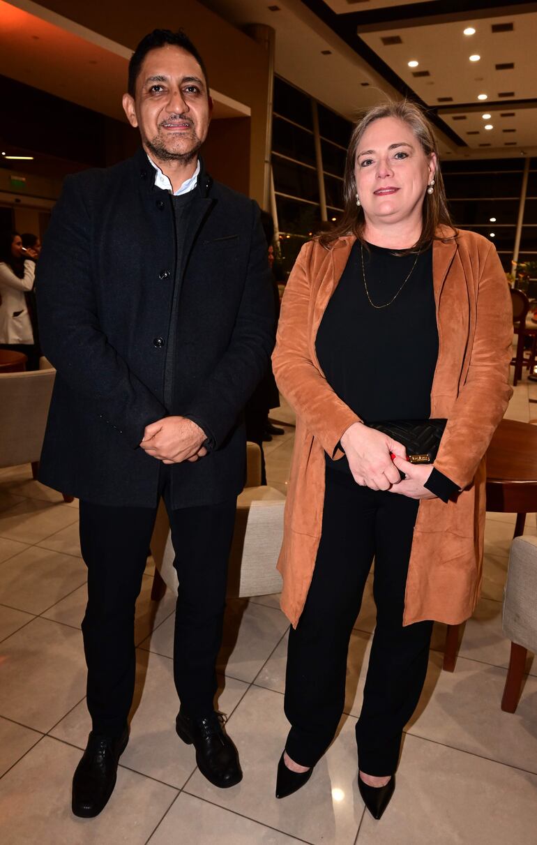Aldo Insfrán y Patricia Ávila.