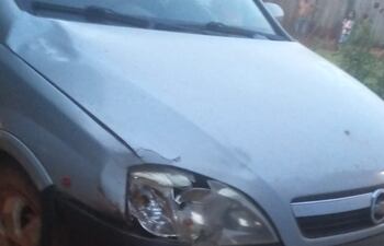 El conductor abandonó la camioneta y se dio a la fuga.