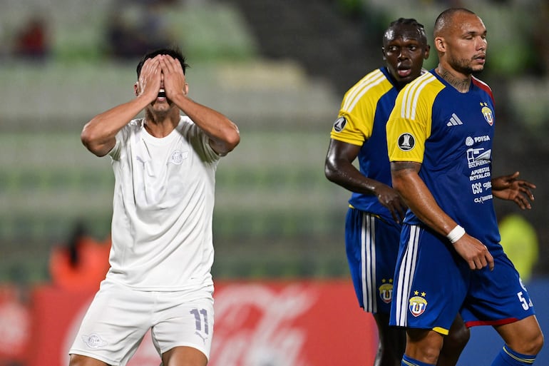 Gustavo Aguilar, delantero de Libertad