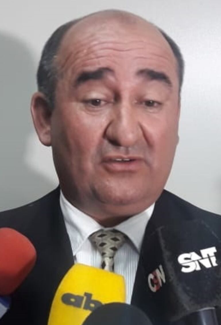 Néstor Arévalos Zorrilla, juez.