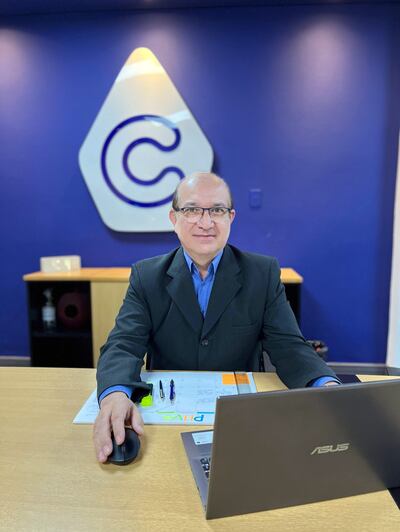 Julián Ramírez, gerente general.