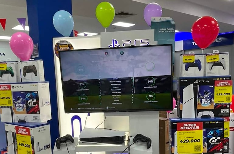 La PlayStation 5 también integra la promoción, con opciones de financiación desde G. 429.000 por cuota.