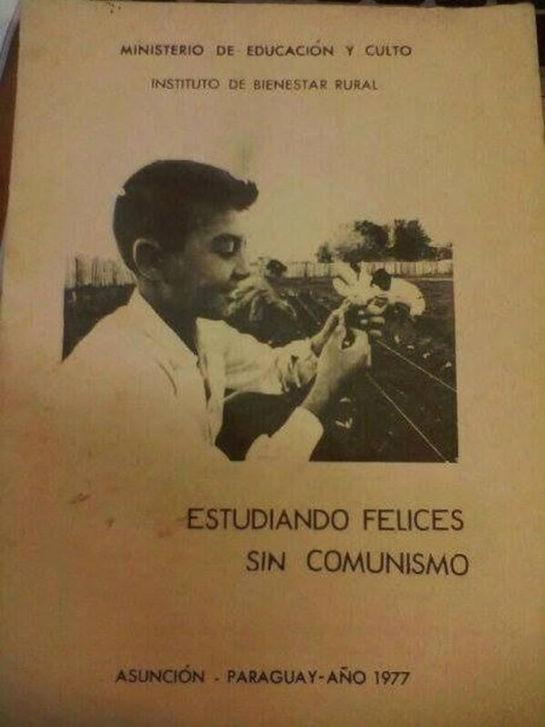 Material del MEC difundido durante la dictadura stronista.