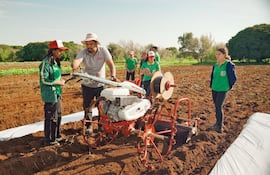 Fortaleciendo el desarrollo Hortícola mediante la formación técnica