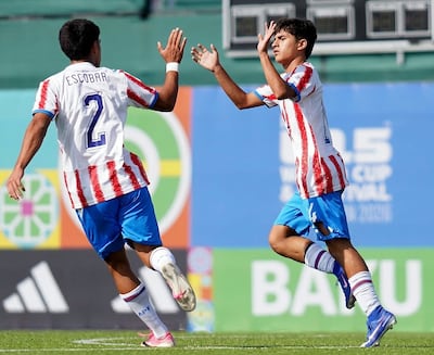 De festejo en festejo. La selección Sub 15 ganó sus cuatro partidos animados hasta aquí en el Mundial/festival, que disputa en espacio reducido, con equipos de 8 contra 8.