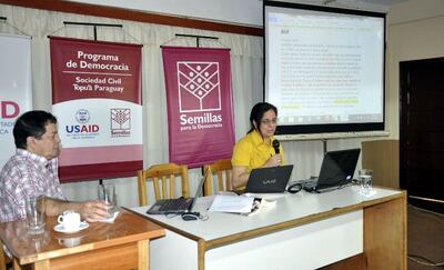 Andrés Colmán y Susana Oviedo son dos de los periodistas que se presentarán en este panel.