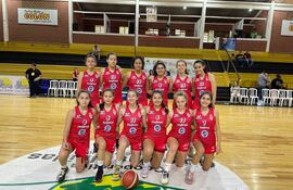 Disgutados quedaron sobretodo las niñas y padres de la U15 de Félix Pérez que iban a jugar el Nacional.